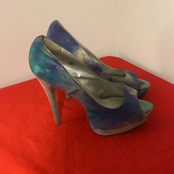"Miss Me" Green And Blue Platform Shoes - Size 10 - Picture 3 of 8